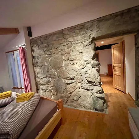 Ferienwohnung Brambrueesch アパート